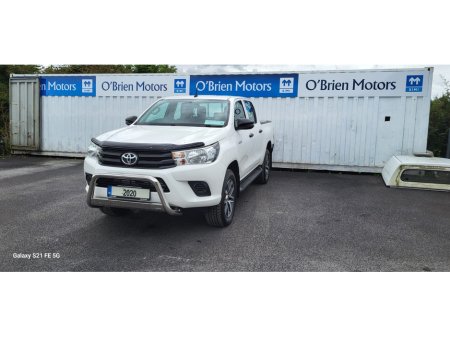 2020 Toyota Hilux ACTIVE PLUS D-4D 4WD DCB €29,998