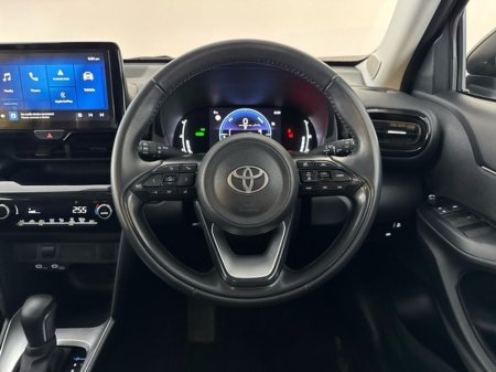 2024 Toyota Yaris Cross HYBRID LUNA €27,950 thumbnail