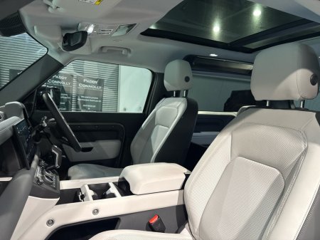 2025 Land Rover Defender *N1 Commercial 2 Seat Diesel* 90 D350 X-Dynamic €109,750 thumbnail