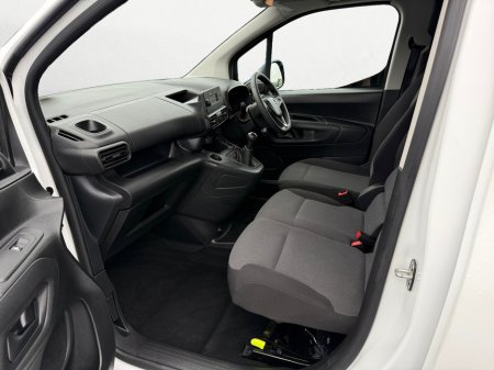 2021 Opel Combo 1.5CDTI 3 SEATS - NATIONWIDE WARRANTY - €41/WEEK NO DEPOSIT €8,949 thumbnail