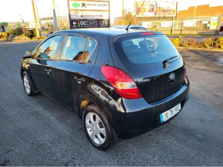 2010 Hyundai i20 (3 months warranty) 1.2 DE LUXURY 5DR €3,999 thumbnail