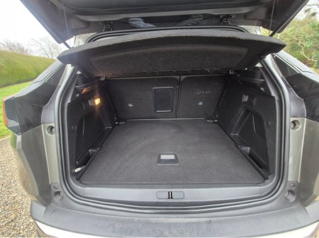 2019 Peugeot 3008 ALLURE 1.5 BLUE HDI 130 A AUTO 6 €17,450 thumbnail