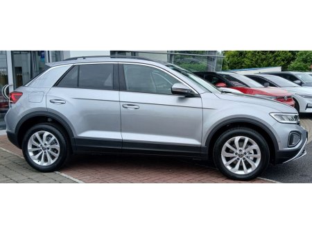 2025 Volkswagen T-Roc Edition 75 2.0TDI 116HP *REAR VIEW CAMERA, ANDROID AUTO & APPLE CARPLAY, CALL TODAY! €37,995