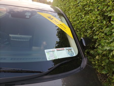 2015 Mazda Mazda2 1.3 PETROL AUTOMATIC SPOTLESS WITH ONLY 28,093kms JUST FULLY SERVICED 2 YEARS NCT & 1 YEARS ROAD TAX PROXIMITY KEYS FACTORY IMMOBILISER PUSH BUTTON START APPLE CAR PLAY & ANDROID AUTO REVERSE CAMERA €11,495