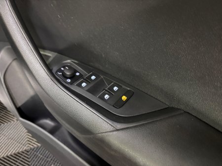 2020 Skoda Karoq 1.6TDI 115bhp DSG Style €21,950 thumbnail