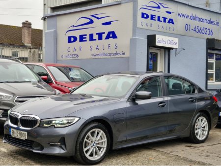 2020 BMW 3 Series 330E SE PRO 288BHP AUTOMATIC *PETROL PLUG IN HYBRID* NCT 10/27 FINANCE AVAILABLE @ €90 PER WEEK ON SCREEN BMW SERVICE HISTORY/ TOUCH SCREEN MEDIA/ REVERSE CAMERA/ iDRIVE/ BLUETOOTH/ HISTORY CHECKED
