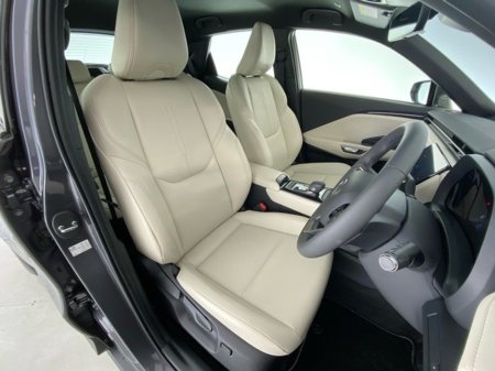 2025 Lexus LBX Elegant €39,950 thumbnail