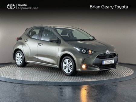 2022 Toyota Yaris HYBRID LUNA €22,950