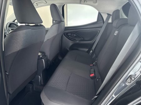 2023 Toyota Yaris Hybrid LunaSport €24,950 thumbnail