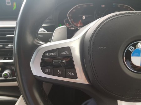 2022 BMW 5 Series 520d M Sport Saloon €44,950 thumbnail