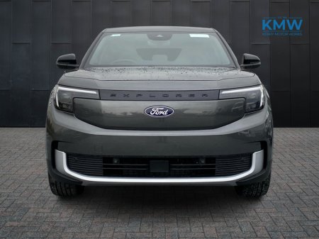2026 Ford Explorer Premium Extended Range €50,750