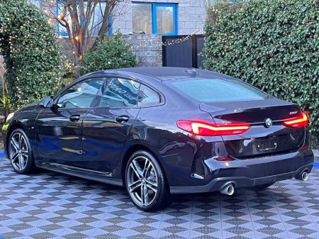 2021 BMW 2 Series 218d M-SPORT 2.0 // LOW MILEAGE // FULL SERVICE HISTORY // APPLE CARPLAY €32,900 thumbnail