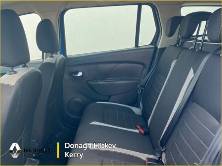 2017 Dacia Logan 1.5 dCi 90 SIGNATURE STEPWAY €9,900 thumbnail