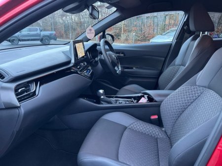 2023 Toyota C-HR HYBRID SPORT 4DR AUTO €29,950 thumbnail