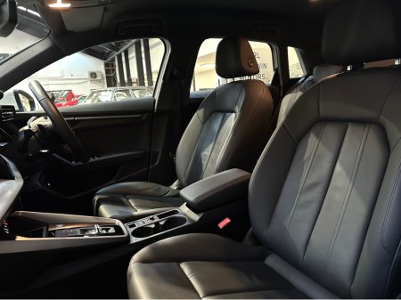 2024 Audi A3 40 TFSIe HYBRID SPORT AUTO €32,950 thumbnail