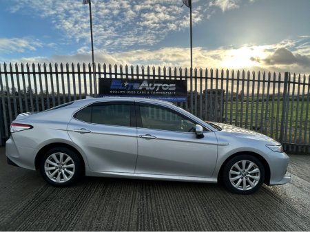 2020 Toyota Camry Self Charging Hybrid €22,995