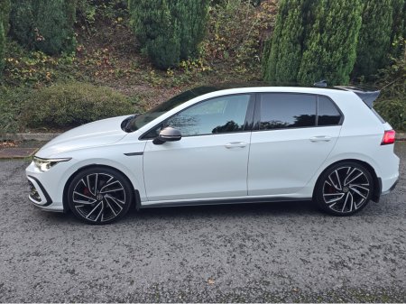 2021 Volkswagen Golf 212 VW GOLF MK 8 GTD 200BHP WINTER PACK €38,995 thumbnail