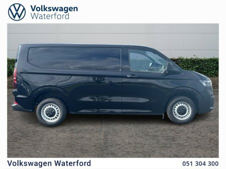 2025 Volkswagen Transporter  €33,495