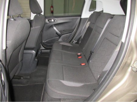 2017 Peugeot 2008 ACTIVE 1.2 PURETECH - LOW MILEAGE - SCRAPPAGE AVAILABLE €9,995 thumbnail