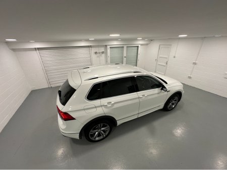 2019 Volkswagen Tiguan (192) TIGUAN 2.0TDI 150BHP DSG 4 MOTION LOW KMS VW/AUDI SPECIALISTS WWW.DENISDARCYCARS.IE €31,950 thumbnail