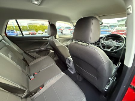 2020 Volkswagen T-Cross HIGHLINE - 1.0L PETROL - AUTO - 12M WARRANTY - CAR: 1608 €18,950 thumbnail