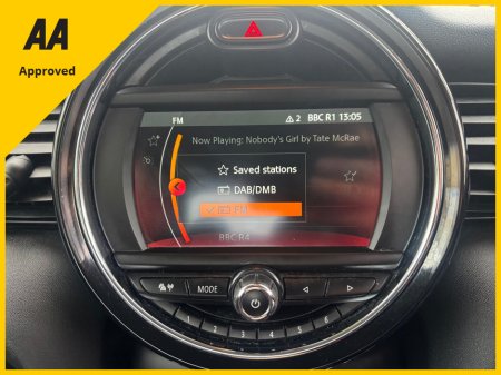 2018 MINI Cooper 1.5 3DR COOPER LOADED WITH SPEC €12,950 thumbnail