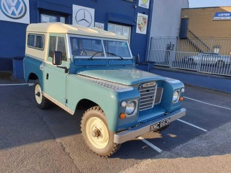 1974 Land Rover Series III 2.25 PETROL FULLY RESTORED FROM CHASSIS UP