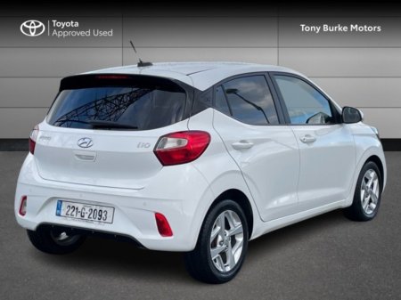 2022 Hyundai i10 Deluxe Edition - Super Value & LOW KMS - 1.0i Petrol - 5 Door - EUR 190 Tax // Remote Central Locking // Front Electric Windows // Rear Electric Windows // Electric Mirrors // Finger Tip Stereo Contro €13,899