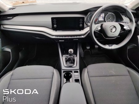 2024 Skoda Octavia AMBITION 2.0 TDI 115 €32,950