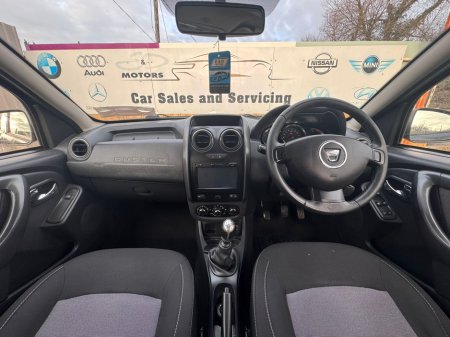 2017 Dacia Duster PRESTIGE 1.5 DCI 110 4X2 4DR €9,400 thumbnail