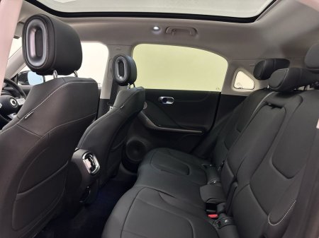 2025 Smart #1 SMART #1 Pro+ Electric Panoramic Sunroof - 360 camera - Reversing Camera - Sports Seats €26,950