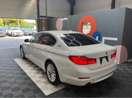 2018 BMW 5 Series €23950! 2018 BMW 5 SERIES 530E LUXURY HYBRID / 52K KMS / ADATIVE CRUISE CONTROL, HEATED SEATS, REVERSE CAMERA & MORE €23,950