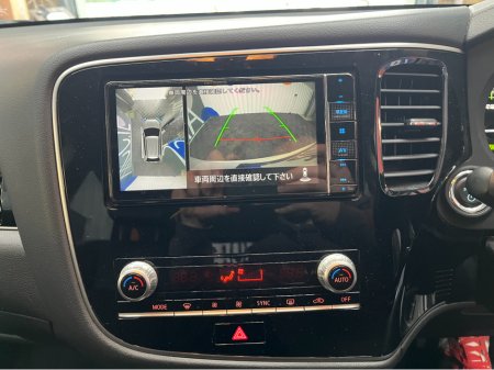 2020 Mitsubishi Outlander €24950! 2020 MITSUBISHI OUTLANDER PHEV G 2.4 AUTOMATIC / CRUISE CONTROL / 360° PARKING CAMERA / PADDLE SHIFTERS / ELECTRIC HEATED SEATS / HEATED STEERING WHEEL €24,950 thumbnail