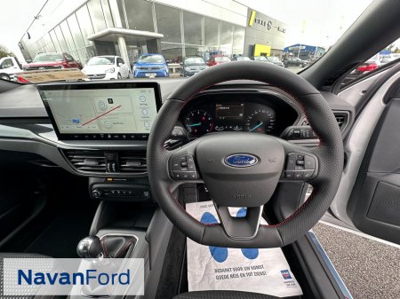 2026 Ford Focus St-Line 1.0 Mild-Hybrid 125Ps *Parking Pack* €36,450 thumbnail