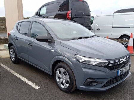 2025 Dacia Sandero Essential TCe 90