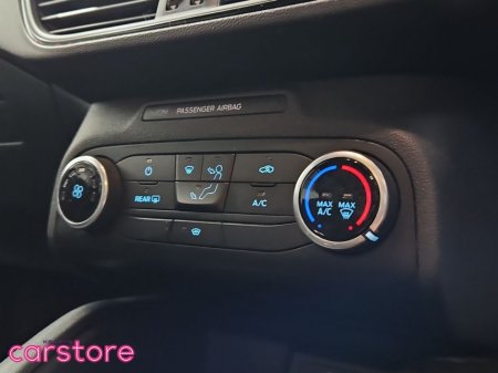 2020 Ford Focus 1.0 Ecoboost 125PS Titanium €19,880 thumbnail