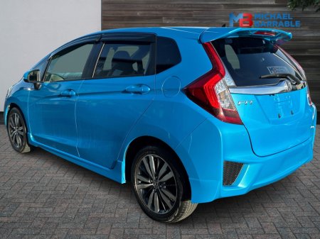 2015 Honda Fit 1.5L Petrol Hybrid Automatic thumbnail