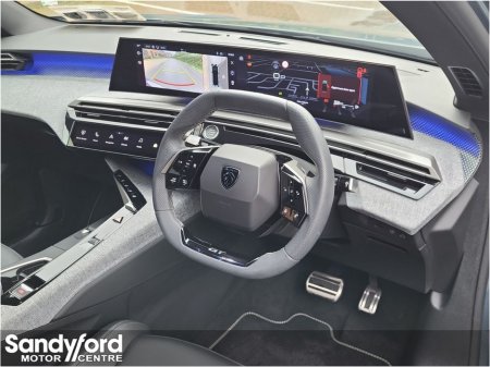 2025 Peugeot 3008 1.2 MHEV 145bhp eDCS6 GT €42,950 thumbnail