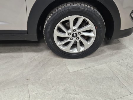 2016 Hyundai Tucson 1.7 D Comfort €12,750 thumbnail