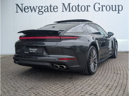 2025 Porsche Panamera Hybrid 4 - 4+1 Adaptive Cruise Control *ARRIVING SOON* €129,888 thumbnail