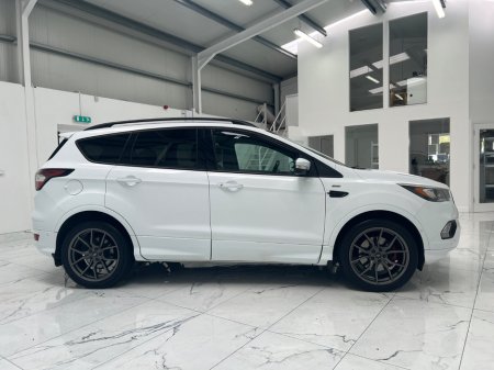 2017 Ford Kuga 1.5TDCi 120PS FWD ST-Line €15,995