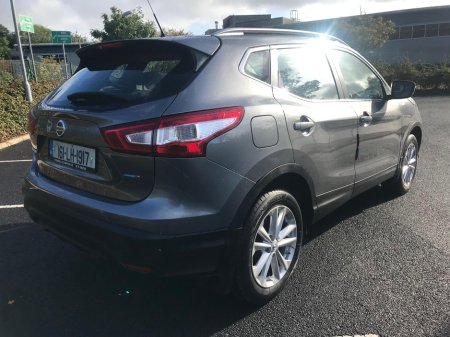2016 Nissan Qashqai  €11,999