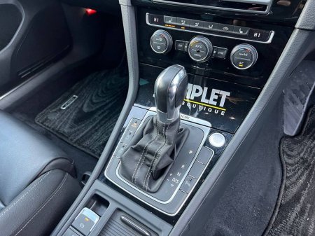 2015 Volkswagen Golf R 4MOTION 2.0 TSI // 300 BHP // CADIZ DIAMOND CUT ALLOYS // LEATHER HEATED SPORT SEATS €25,900 thumbnail