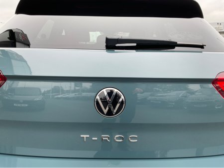 2025 Volkswagen T-Roc ED 75 2.0 TDI MANUAL 6SPEED FWD 116HP €38,500