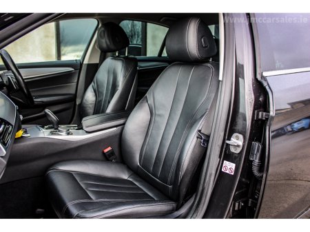 2017 BMW 5 Series  €17,995 thumbnail