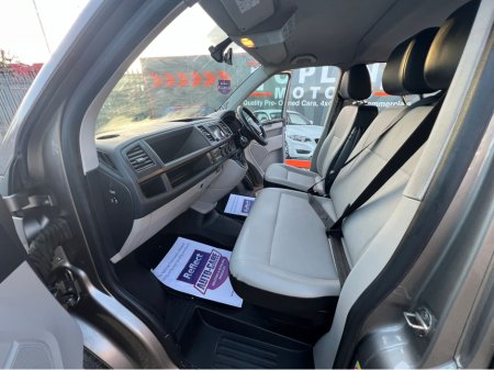 2016 Volkswagen Transporter Shuttle ==9 SEATER//FULL LEATHER//AUTO//NEW TEST== €18,950 thumbnail