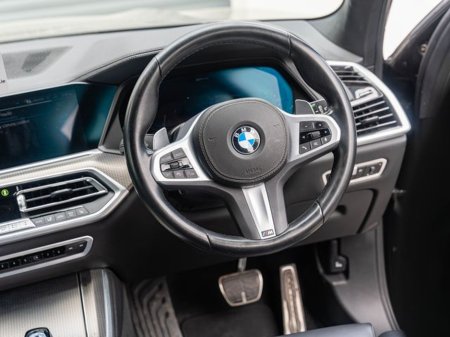 2021 BMW X5 XDRIVE45E M SPORT €54,950 thumbnail