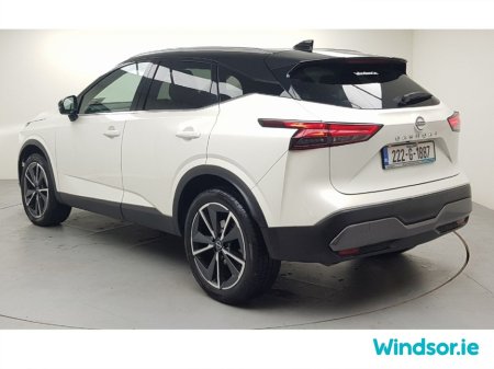 2022 Nissan Qashqai 1.3 PET MILD HYBRID SV Tech €28,995 thumbnail