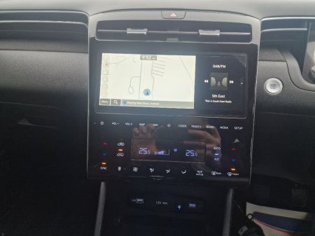 2024 Hyundai Tucson Executive Plus TWO Tone 5DR 1.6D €34,750 thumbnail