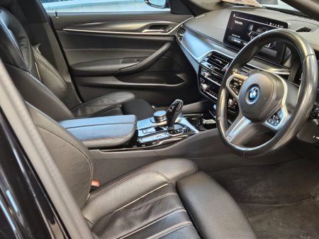2023 BMW 5 Series  €38,950 thumbnail